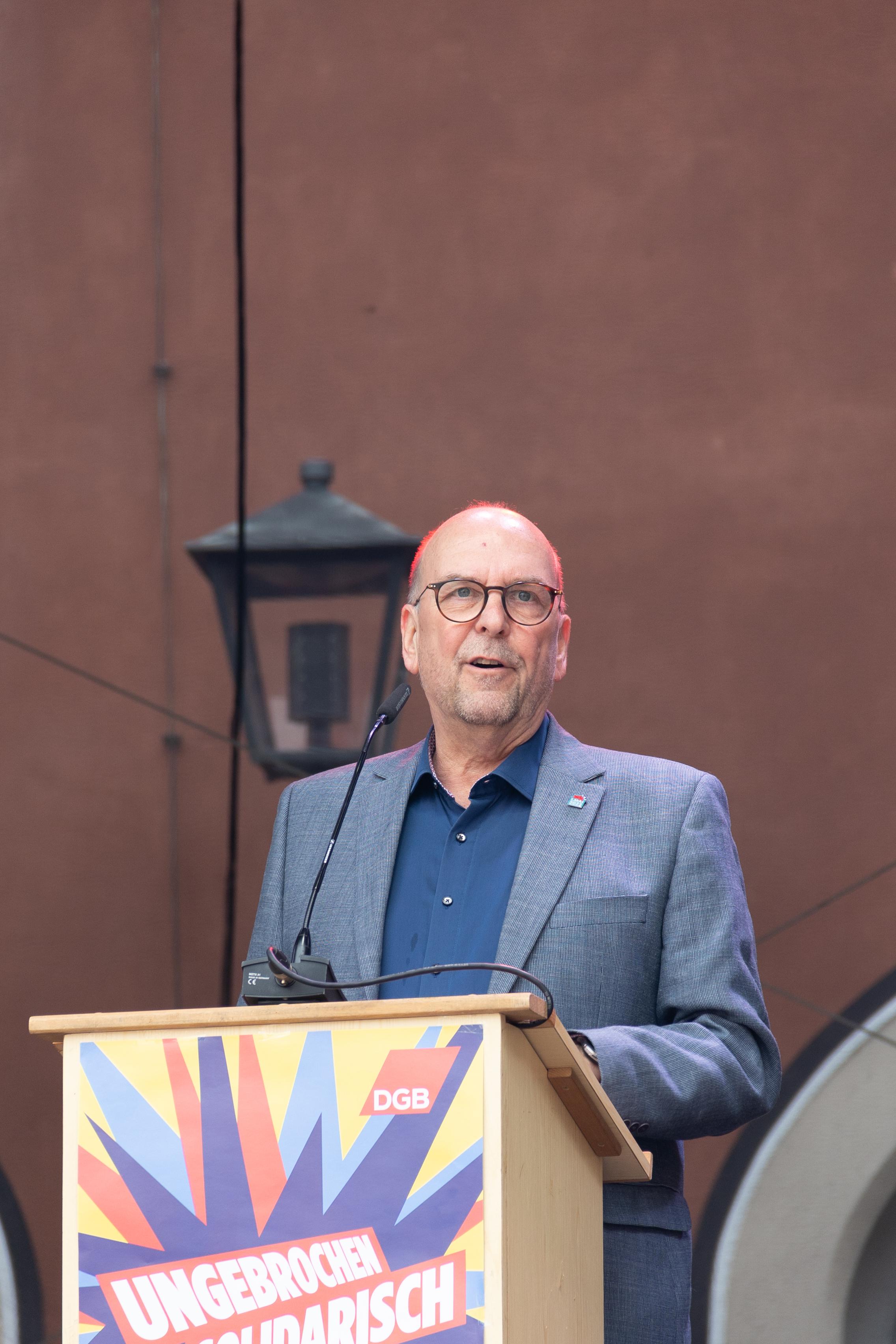 Jürgen Scholz bei der Mairede 2023 in Regensburg
