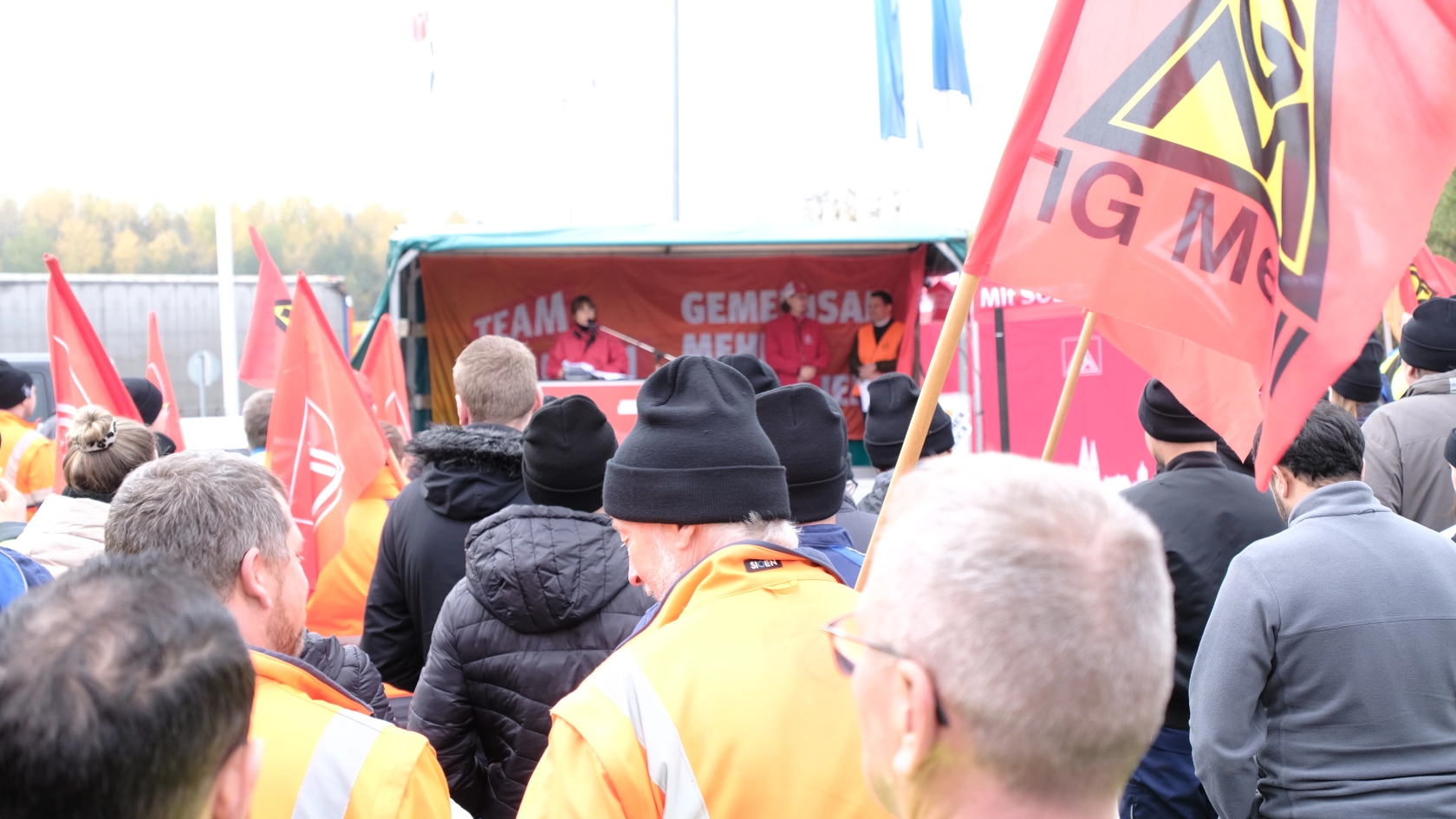 Warnstreik bei BMW Wackersdorf