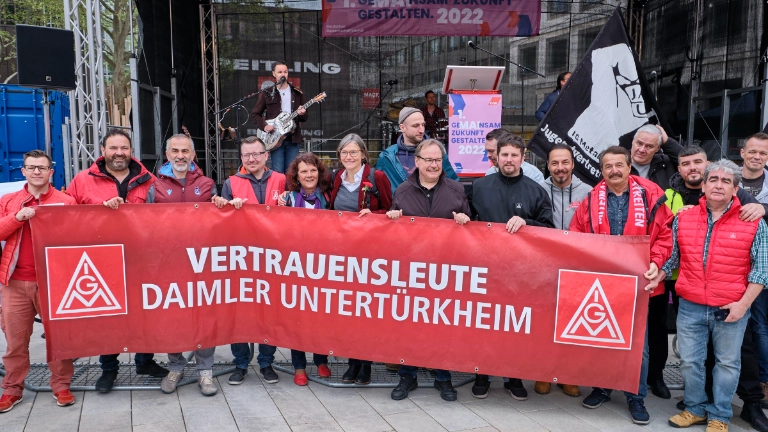 „GeMAInsam Zukunft gestalten“ - Demonstration zum 1. Mai 2022 in Stuttgart