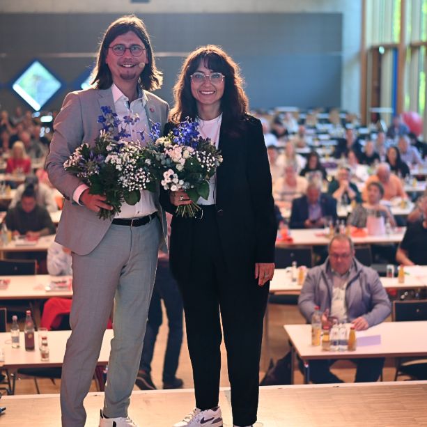 Rico Irmischer und Olga Redda, Bevollmächtigte der IG Metall Regensburg