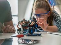 Mit Qualifizierung und Weiterbildung in eine sichere Zukunft!