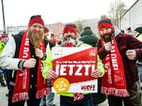 Warnstreiks in der Holz- und Kunststoffindustrie